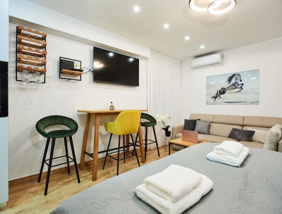 Market Studio By Irundo ซาเกร็บ ภายนอก รูปภาพ